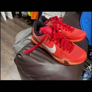 Nike Kobe 10’s Hot Lava (rare) size 10. Hardly worn